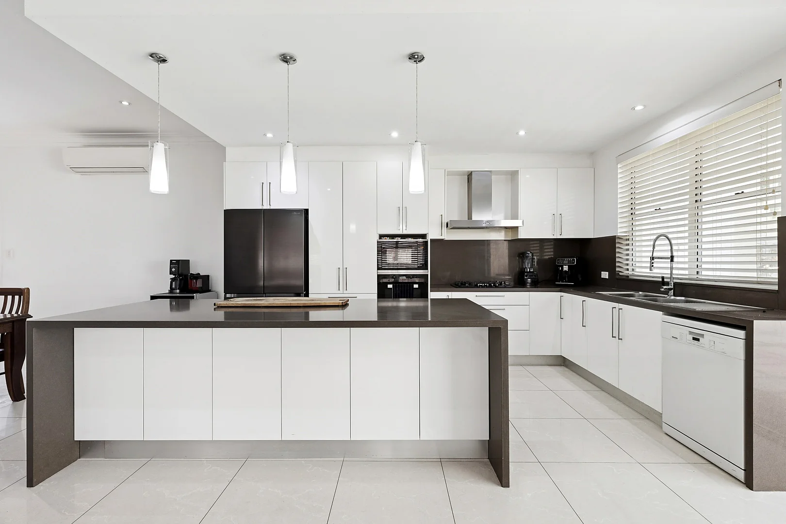 Additional image 5 of 98 Connells Point Road, South Hurstville NSW 2221