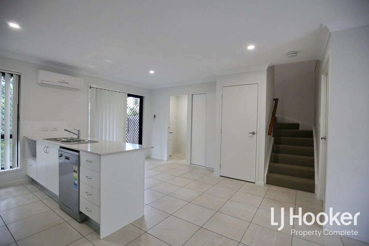 Additional image 4 of 2/8-12 Wattlebrush Court, Park Ridge QLD 4125