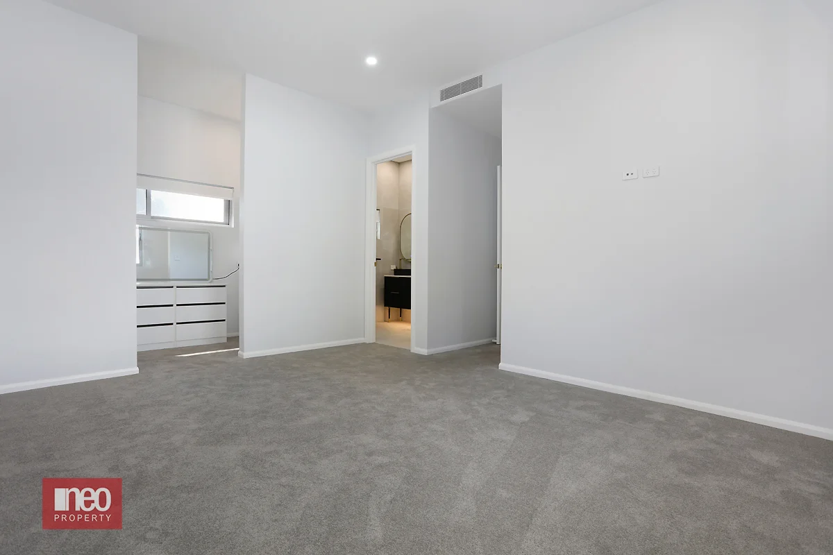 Additional image 7 of 1/12 Norman Street, Southport QLD 4215