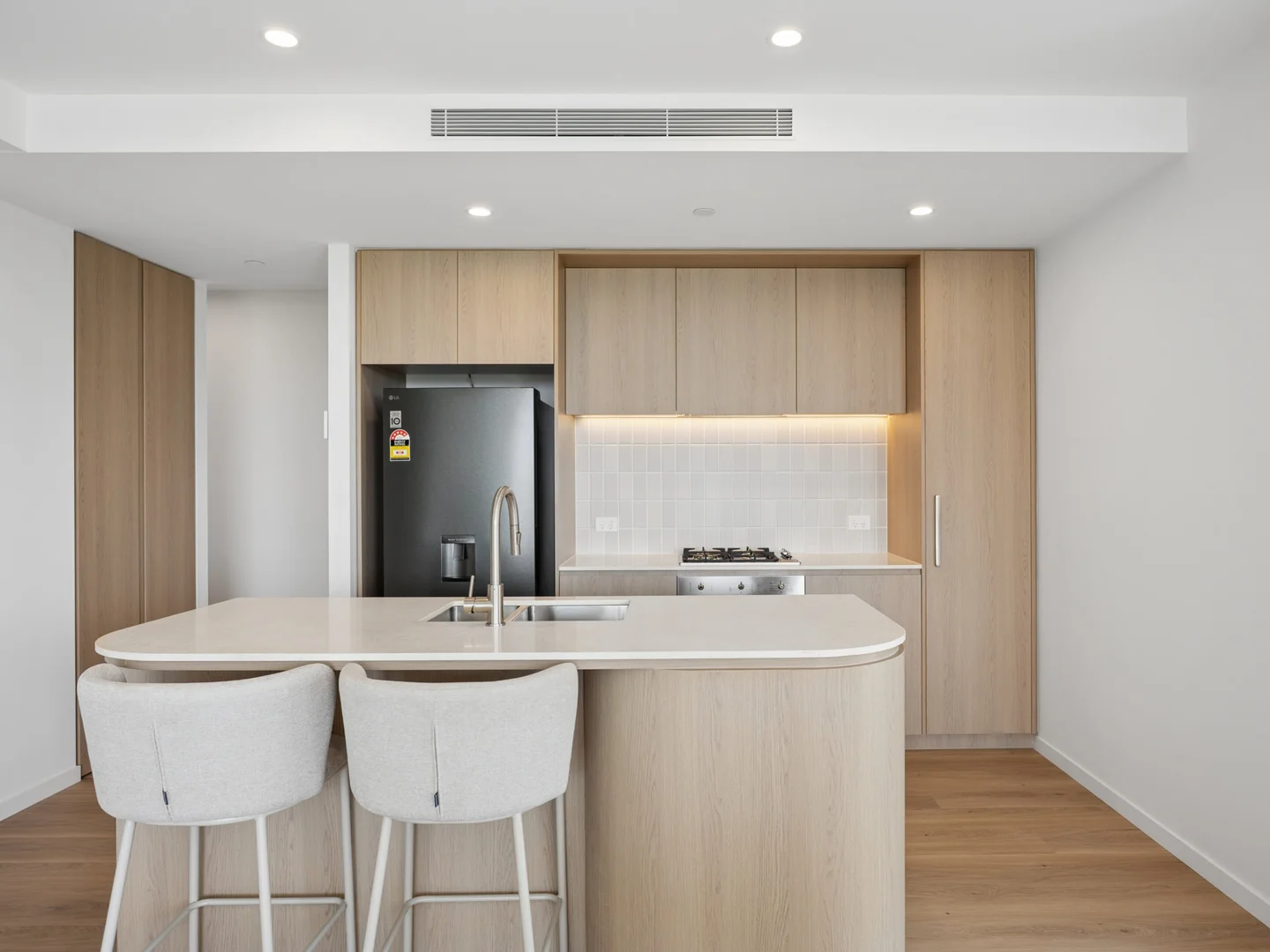 Additional image 3 of 602/4 Rosewood Avenue, Broadbeach QLD 4218