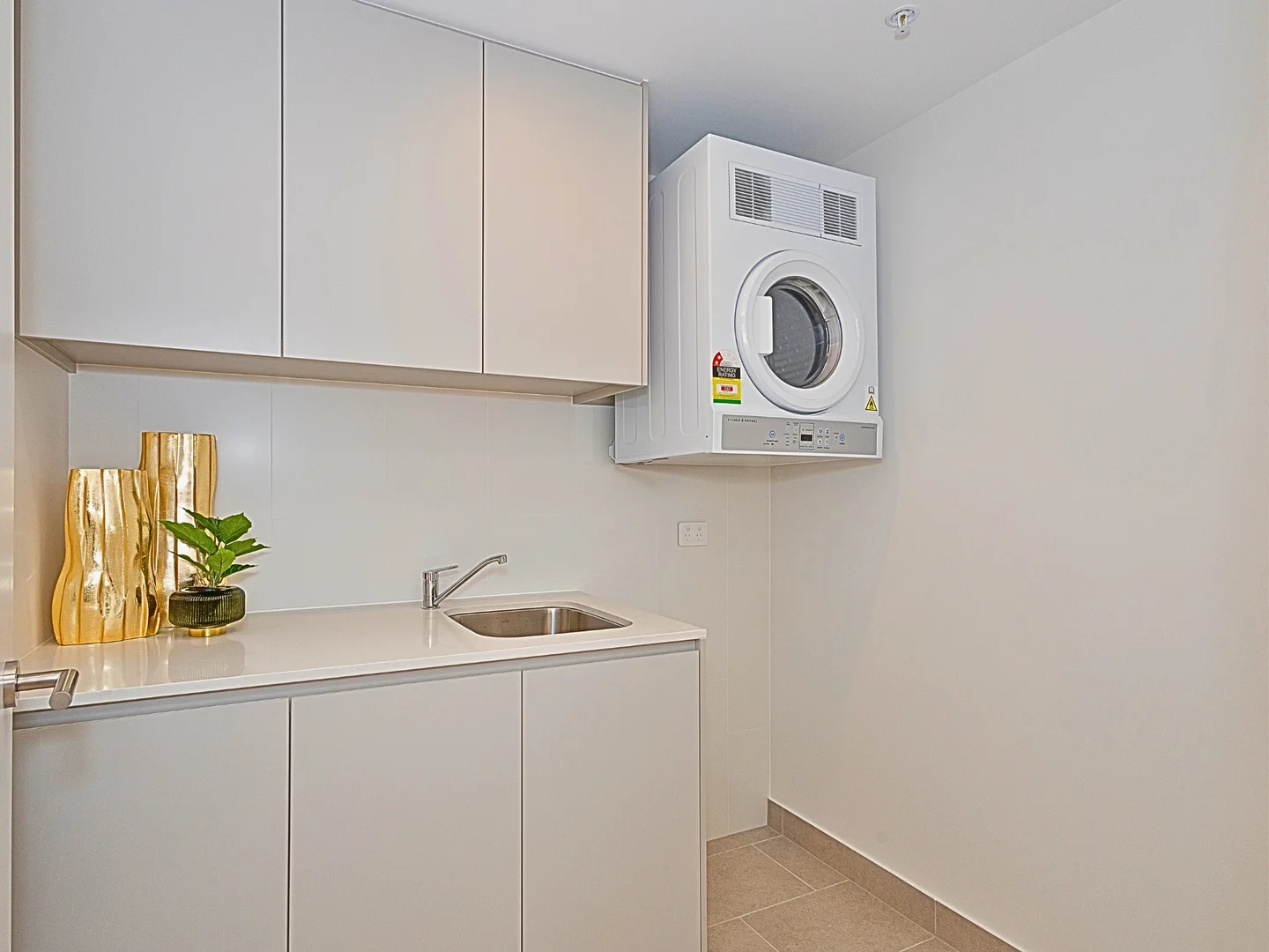 Additional image 21 of 402/180 Marine Parade, Labrador QLD 4215