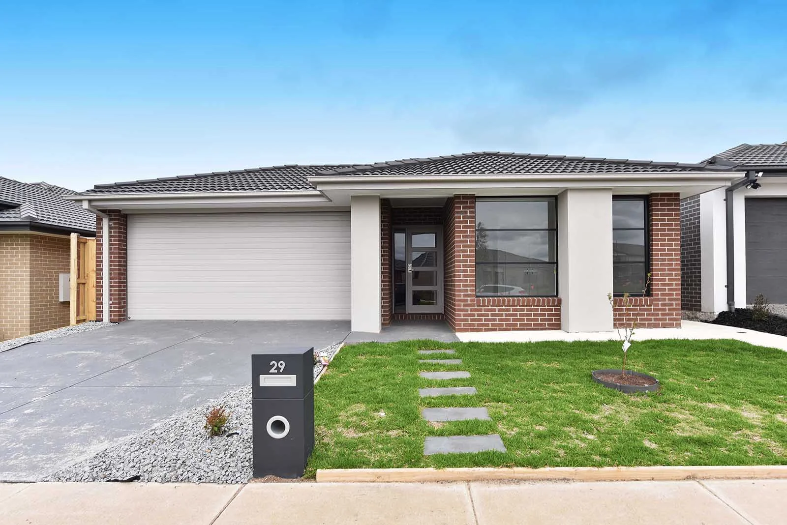 29 Nira Drive, Sunbury VIC 3429