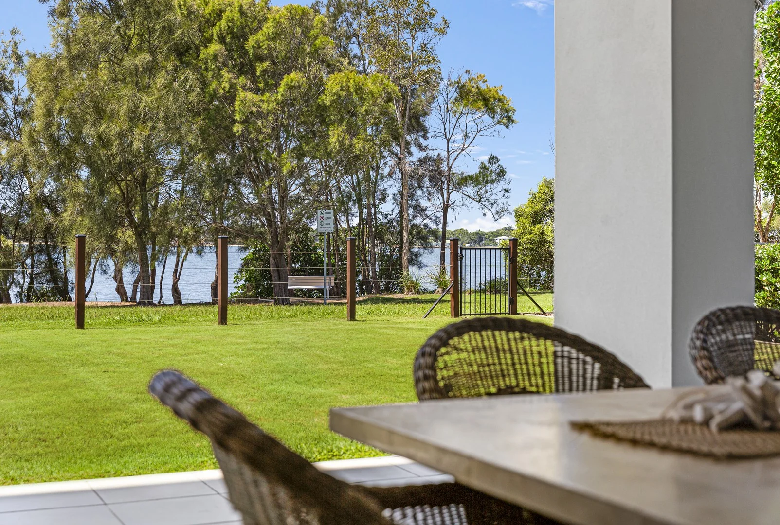 6/8A Spinnaker Drive, Sandstone Point QLD 4511