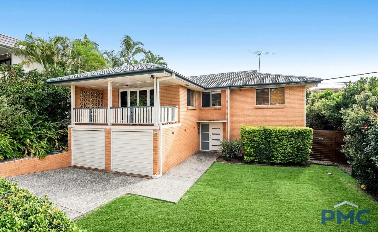 18 Ferol Street, Coorparoo QLD 4151