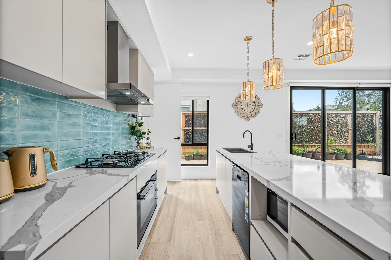Additional image 5 of 2 Freshwater Way, Fraser Rise VIC 3336