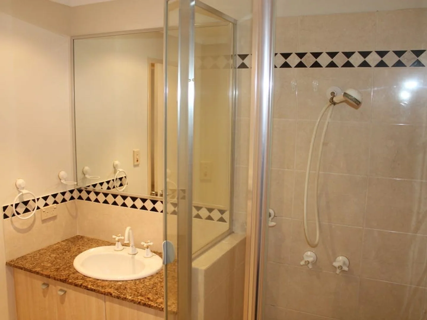 Additional image 31 of 20/1 Brigid Road, Subiaco WA 6008