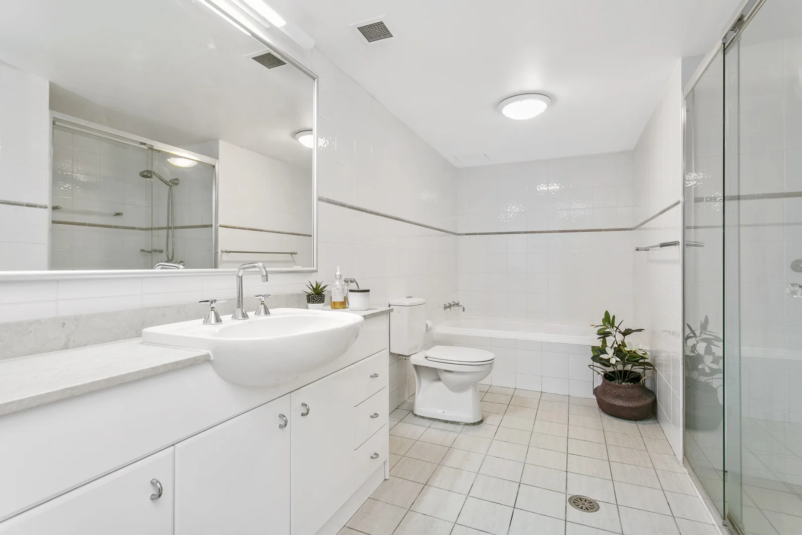 Additional image 3 of 18/1004 Pittwater Road, Collaroy NSW 2097