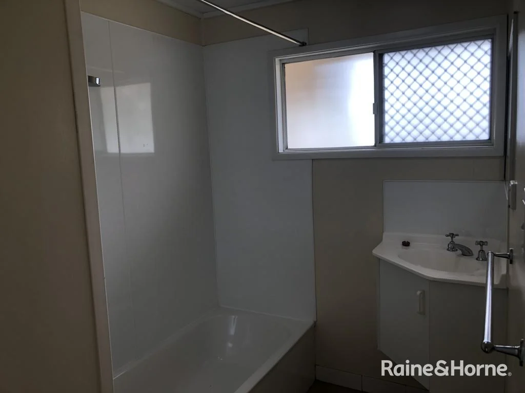 Additional image 4 of 10 Kangaroo Drive, Moranbah QLD 4744