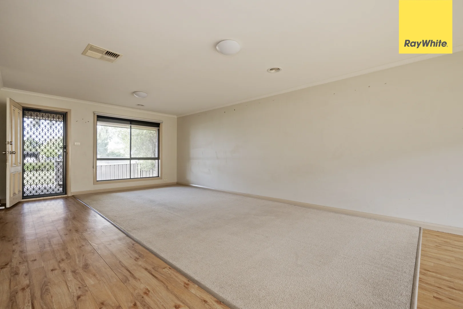 Additional image 4 of 3/4 Euroa Walk, Kurunjang VIC 3337
