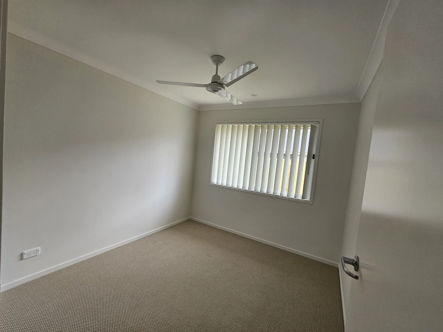 Additional image 3 of 8 Duke Road, Logan Reserve QLD 4133