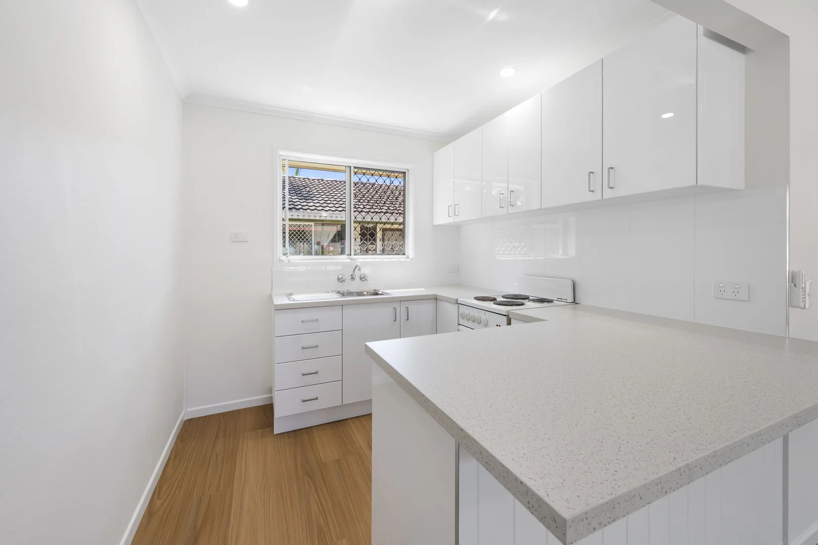 Additional image 2 of 1/10 Enid Avenue, Southport QLD 4215