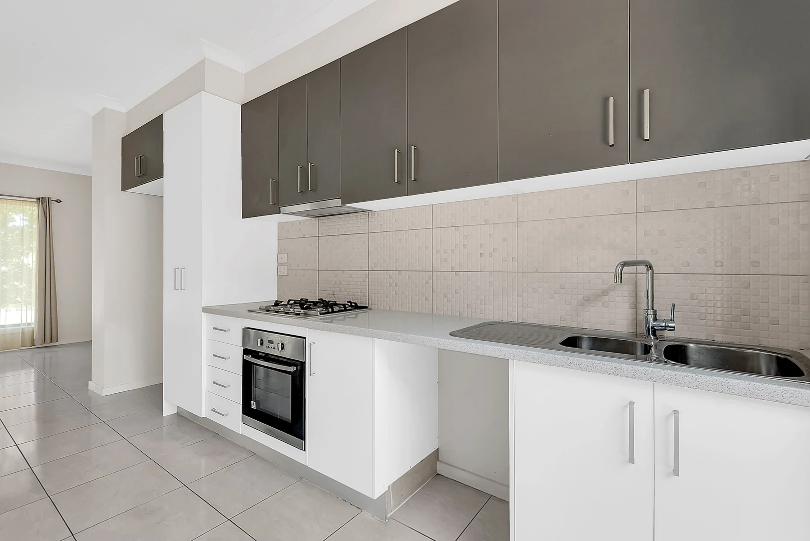 Additional image 5 of 2/85 Grevillea Street, Craigieburn VIC 3064