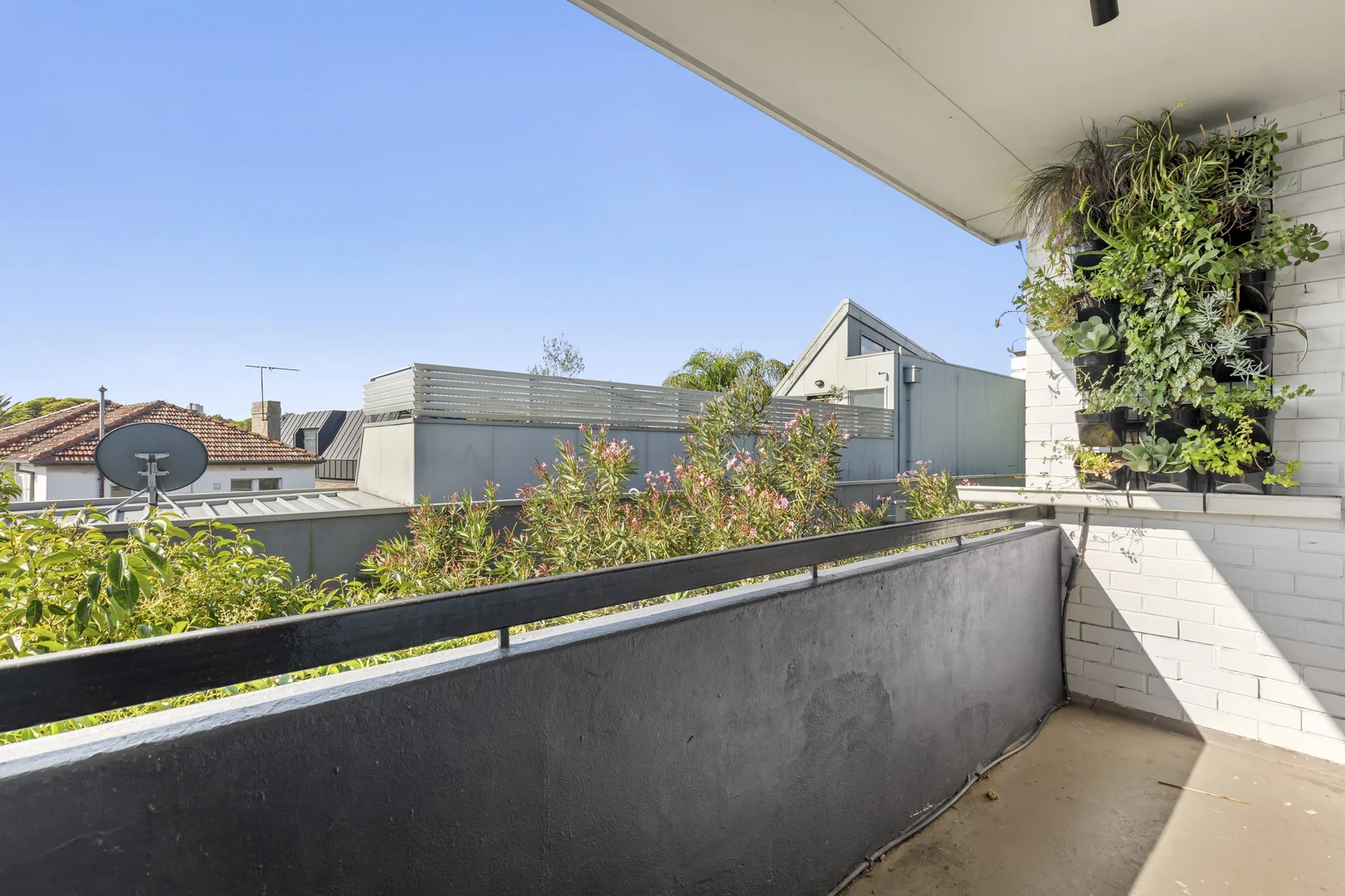 Additional image 9 of 14/287 Barkly Street, St Kilda VIC 3182