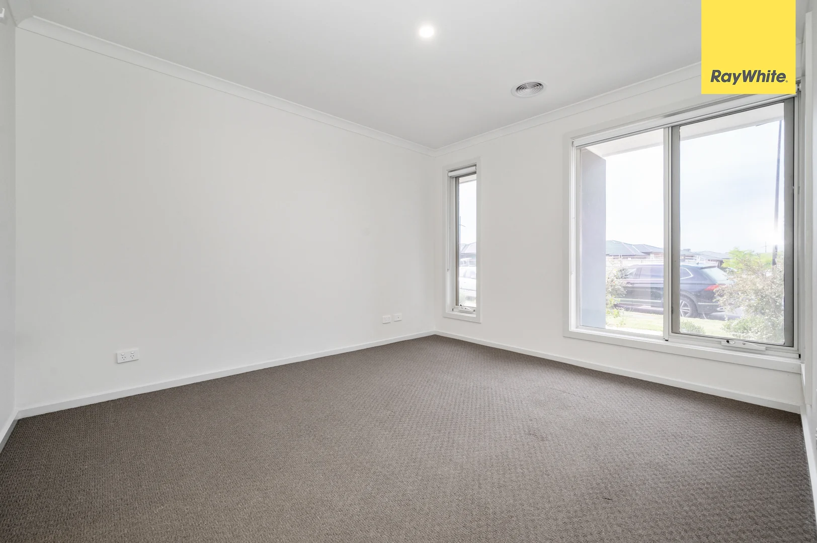 Additional image 2 of 14 Jiren Street, Thornhill Park VIC 3335