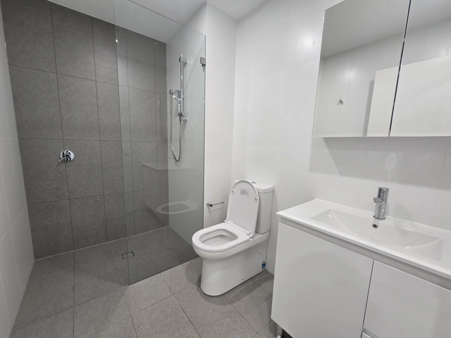 Additional image 7 of B604/6 The Crescent, Fairfield NSW 2165