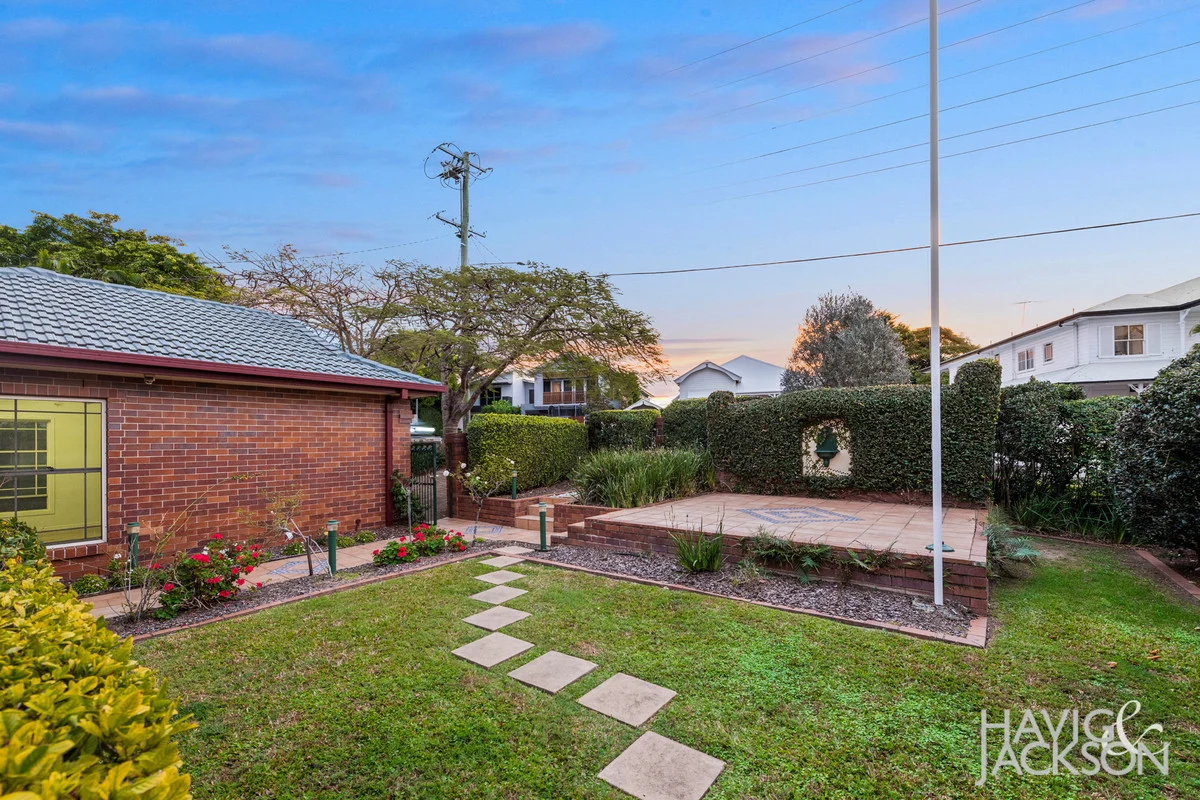 Additional image 4 of 37 Hipwood Road, Hamilton QLD 4007