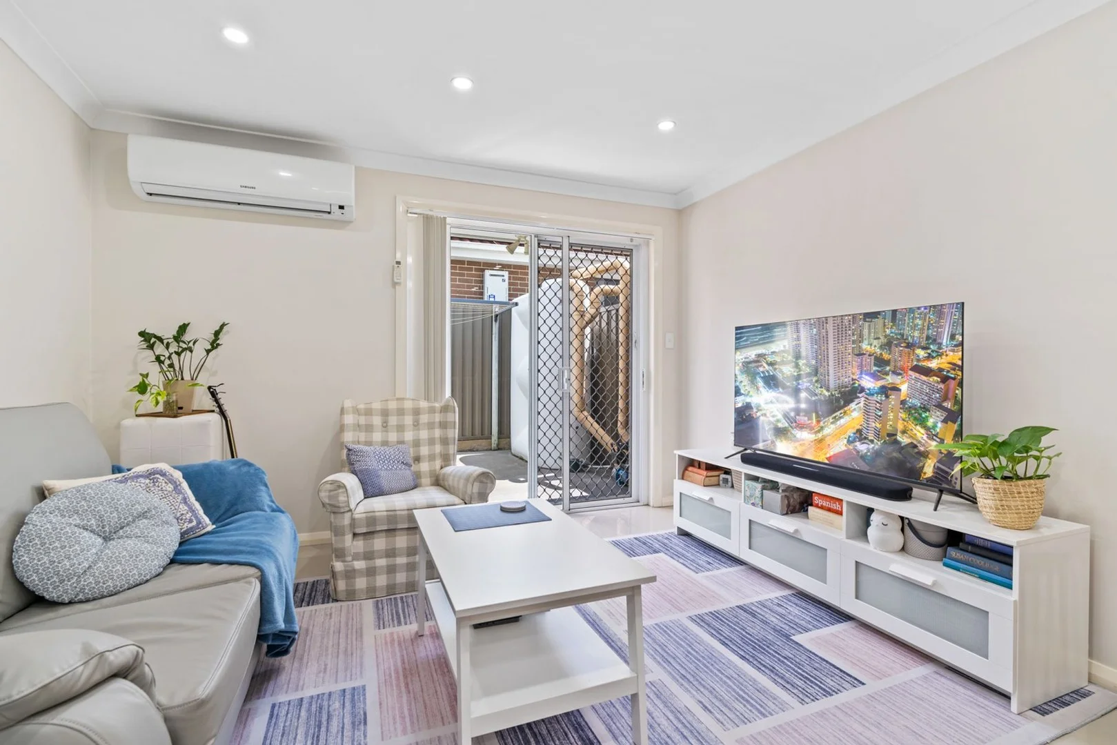 25B Sebastian Avenue, Rosemeadow NSW 2560