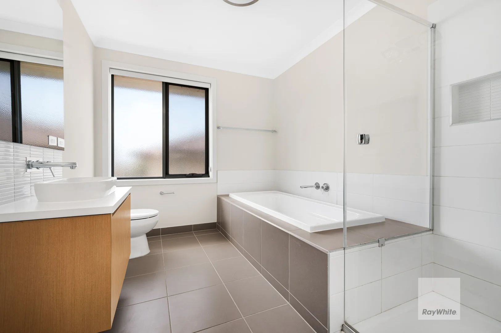 Additional image 8 of 19 Loxley Circuit, Westmeadows VIC 3049