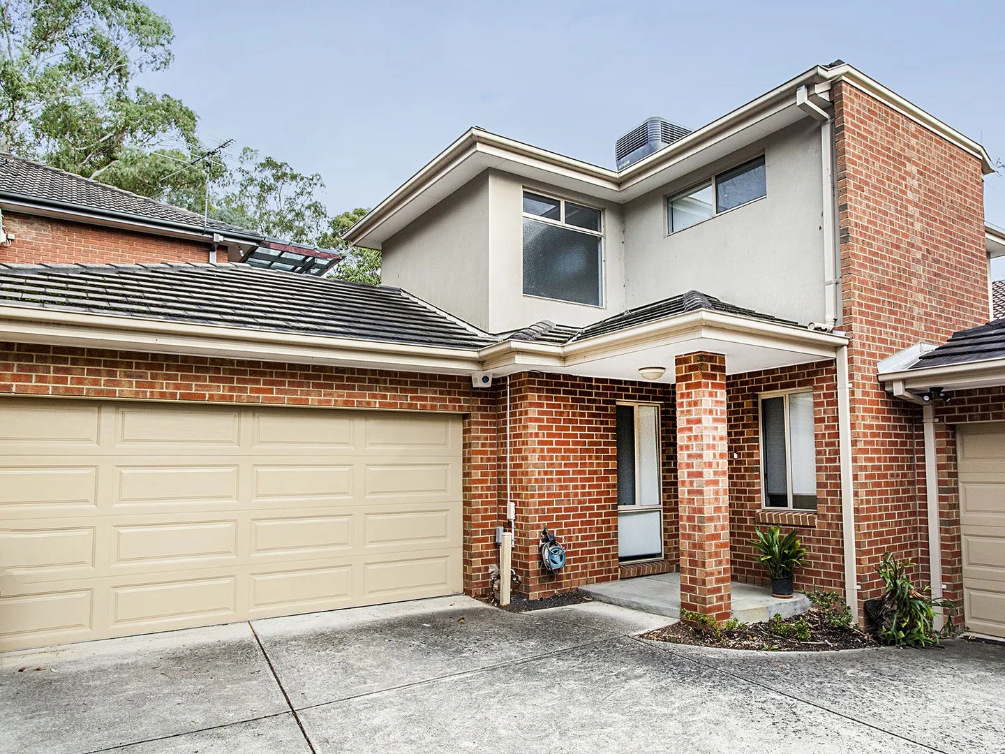 2/10 Keats Street, Burwood East VIC 3151
