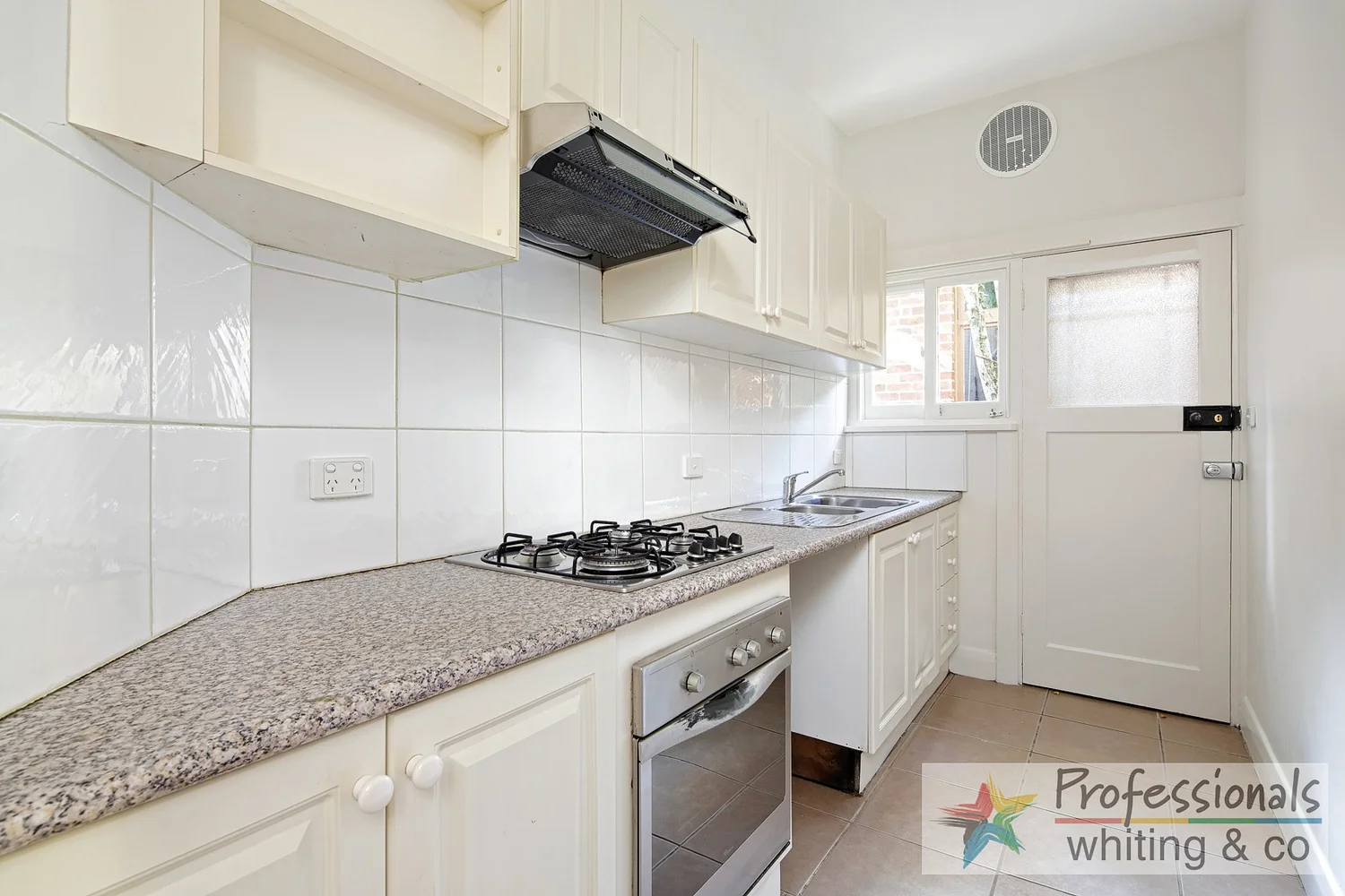 Additional image 5 of 1/42A Mitford Street, Elwood VIC 3184