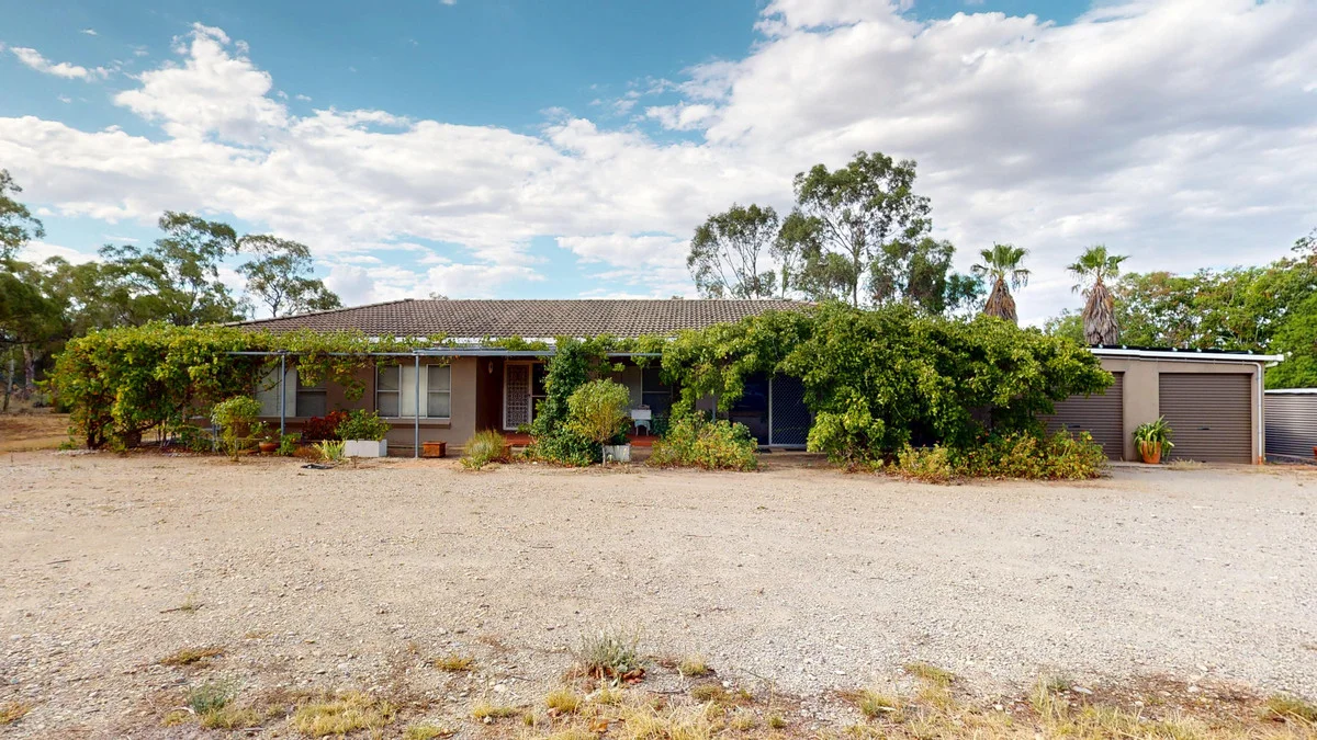 House/8402 Oxley Highway, Gunnedah NSW 2380