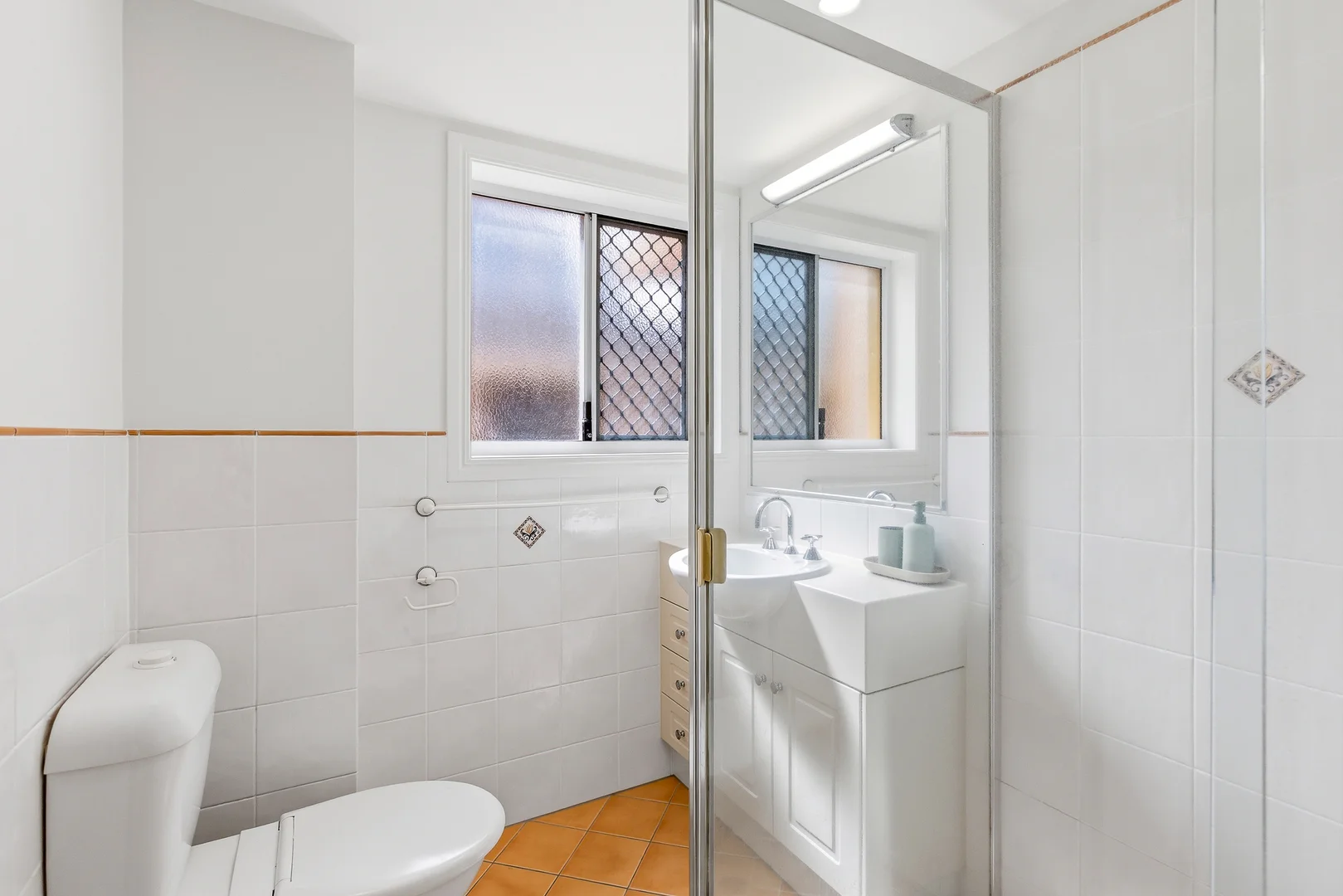 Additional image 9 of 3/37 Chelsea Avenue, Broadbeach QLD 4218