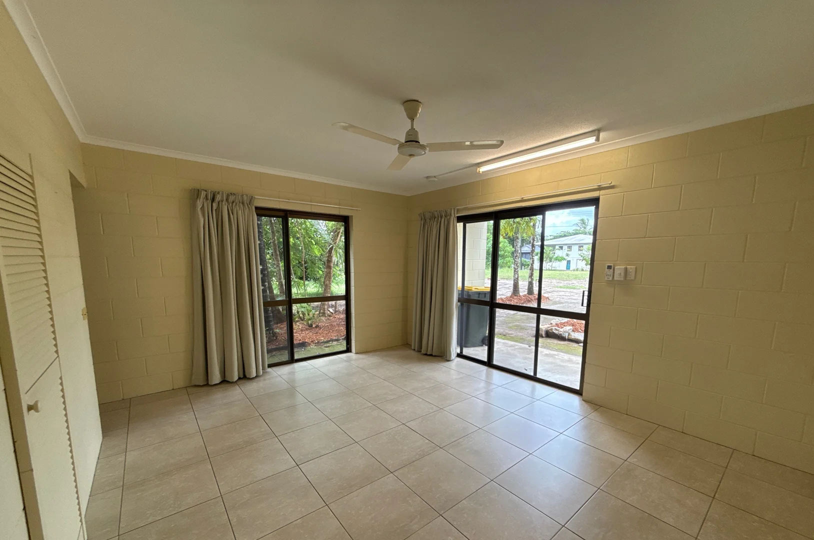 Additional image 3 of Unit 4/59 Reid Road, Wongaling Beach QLD 4852