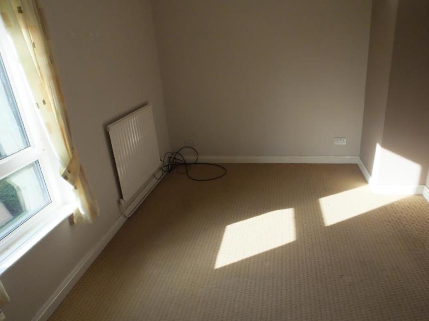 Additional image 6 of 1 Bed Flat, Jordanthorpe, S8, N1 7GU