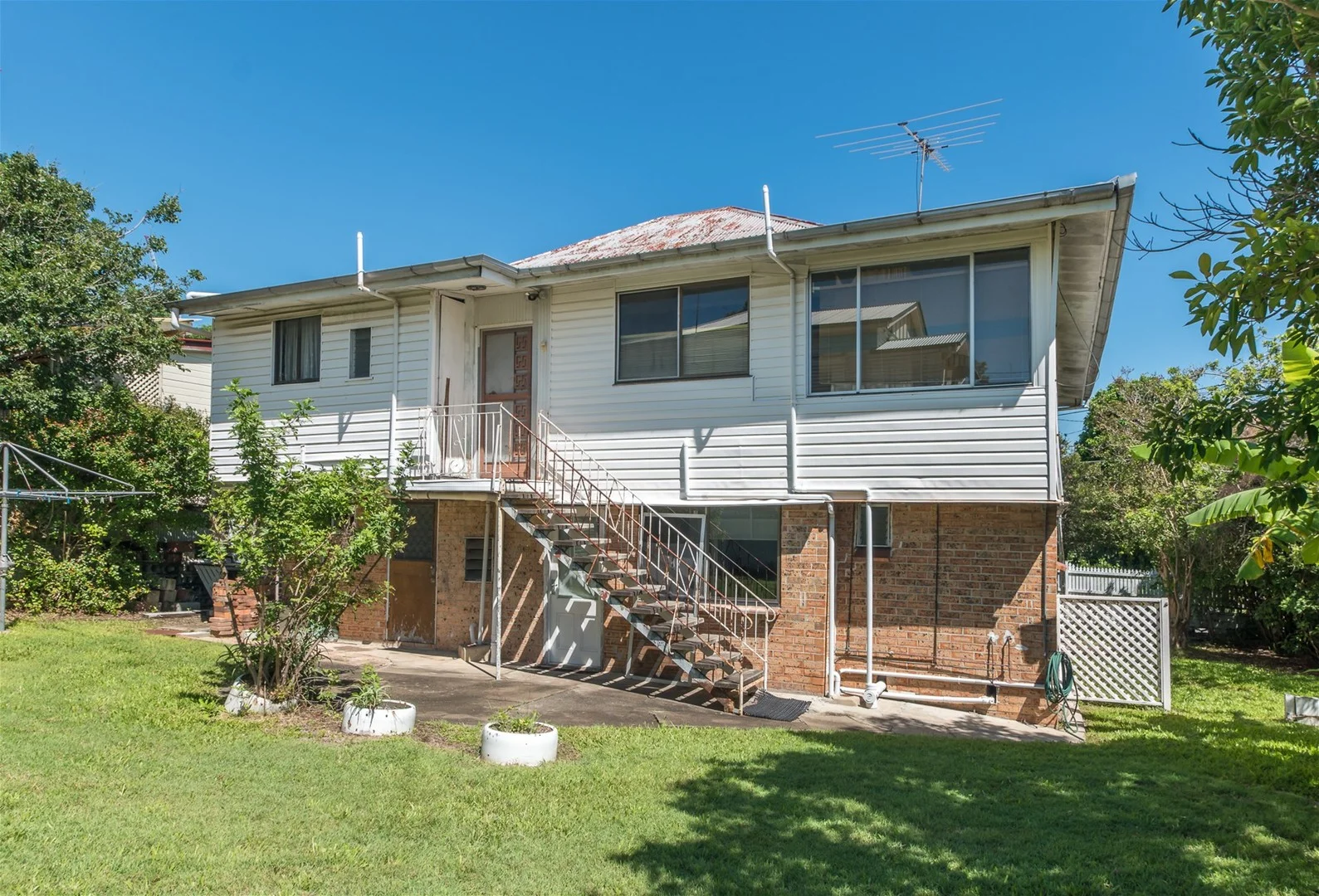 28 Flower Street, Woolloongabba QLD 4102