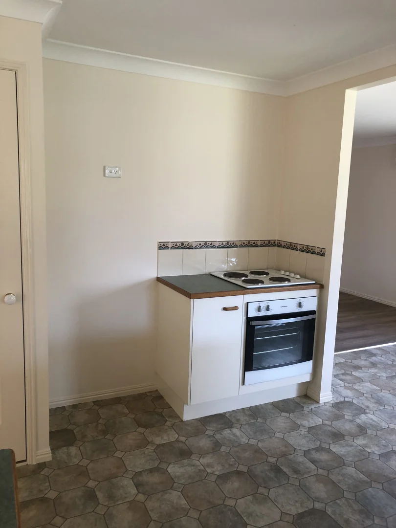 44 Olympic Ct, Caboolture QLD 4510 photo 4