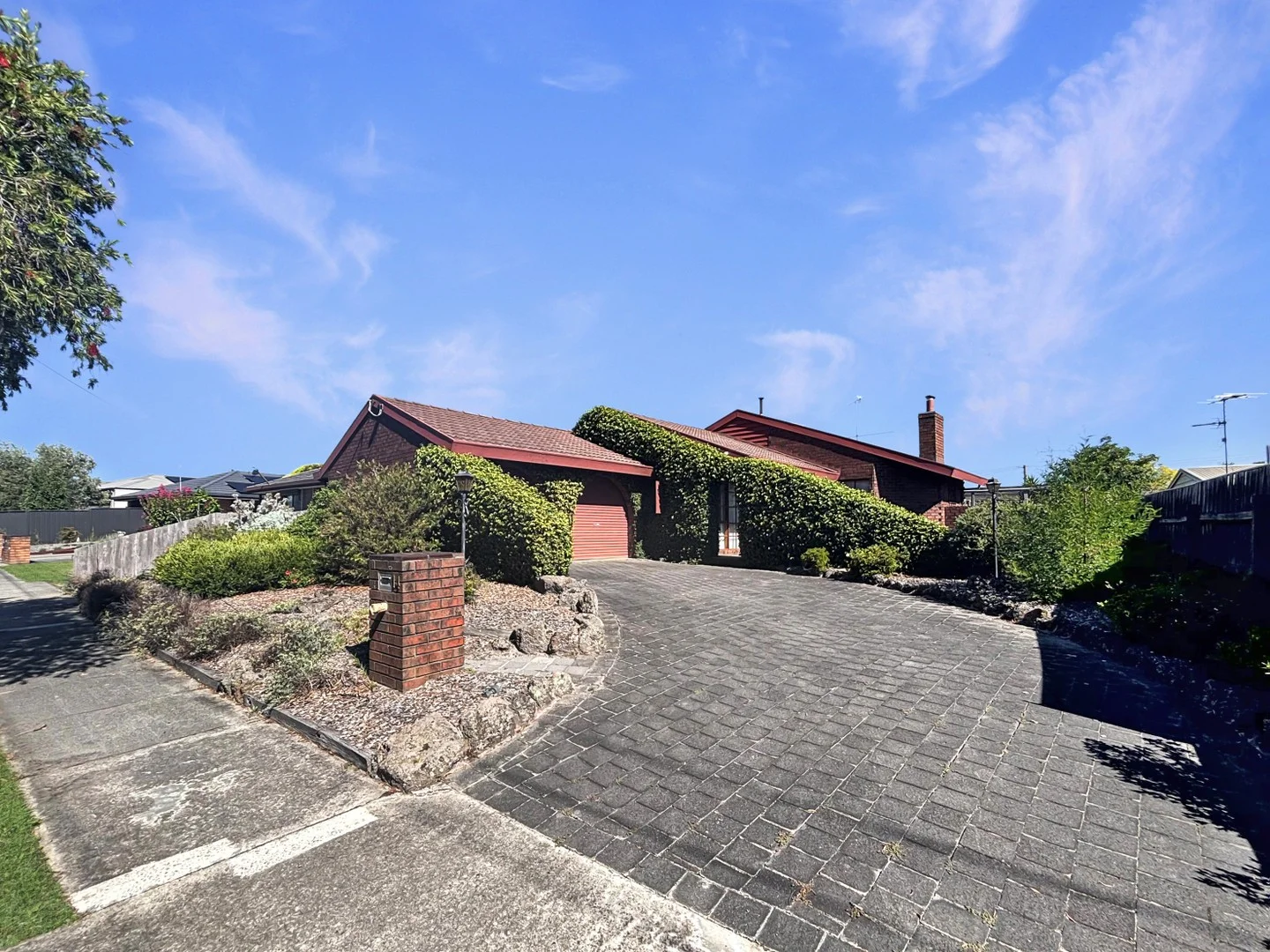 14 Bellarine Circuit, Morwell VIC 3840