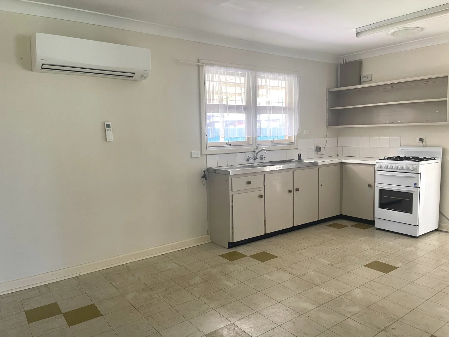 Additional image 4 of 15 Peel Terrace, Busselton WA 6280
