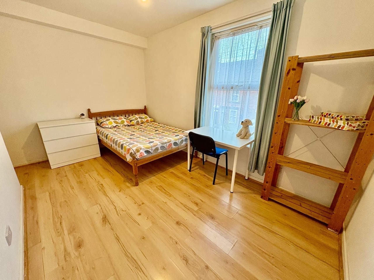 Additional image 10 of 10 Bed Terraced House, Pomona St, S11, N1 7GU