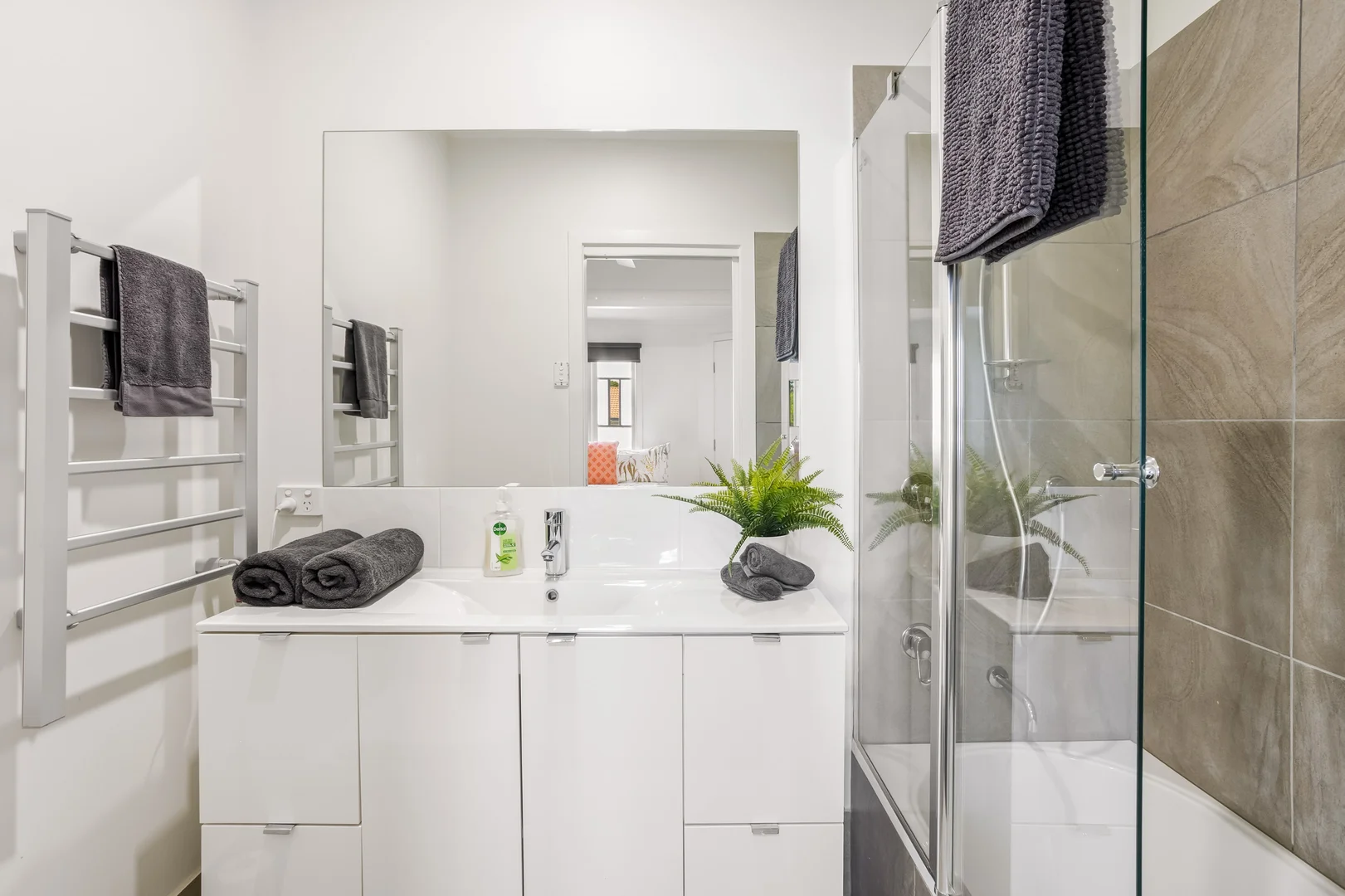 Additional image 8 of 494 Oxley Avenue, Redcliffe QLD 4020