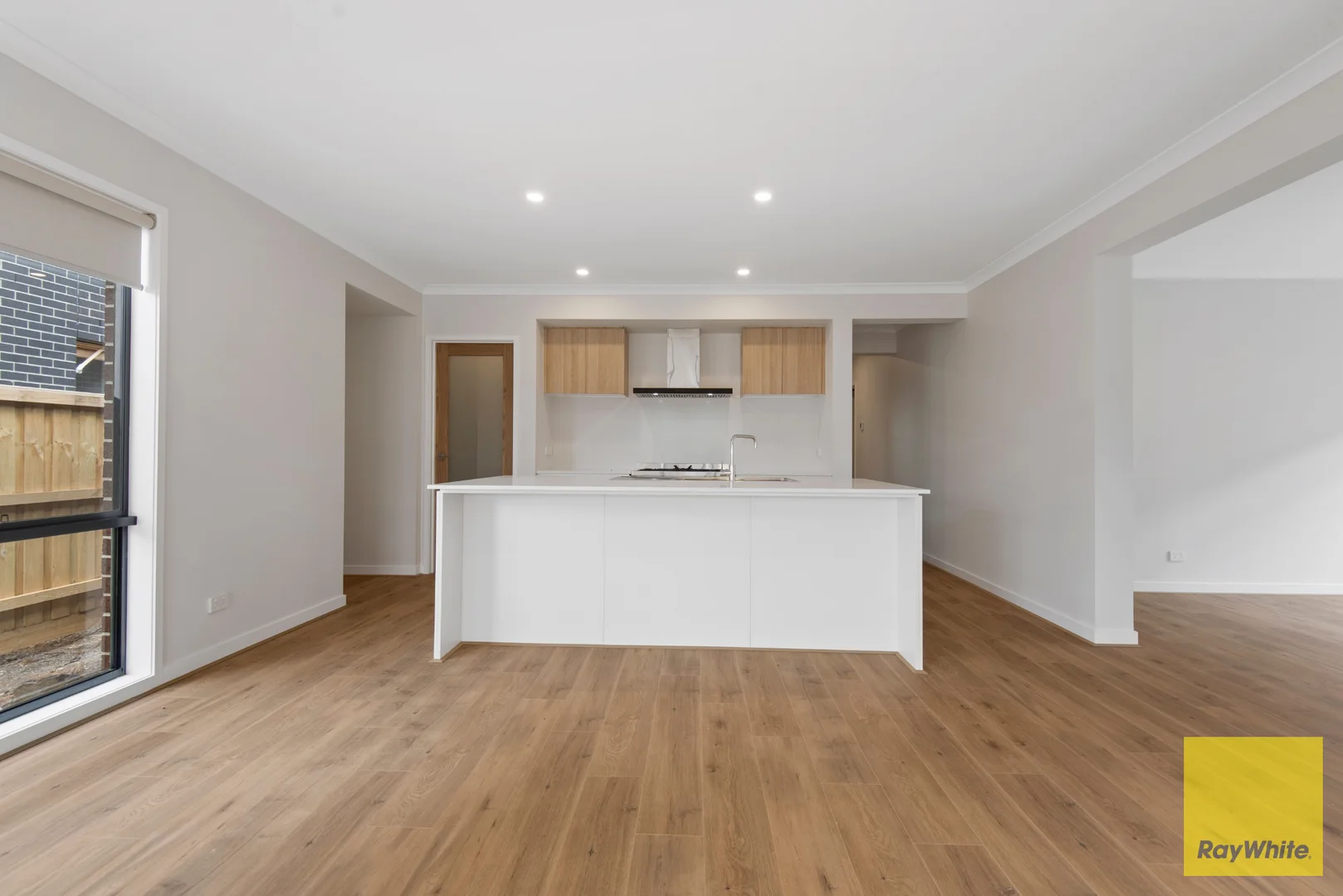 30 Bishopgate Boulevard, Bonnie Brook VIC 3335 photo 4