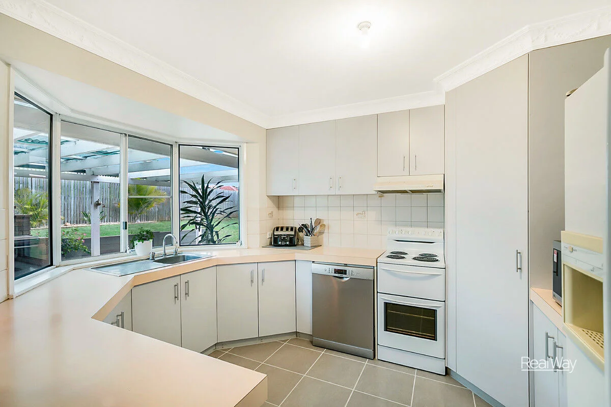 Additional image 4 of 11 Millicent Court, Centenary Heights QLD 4350