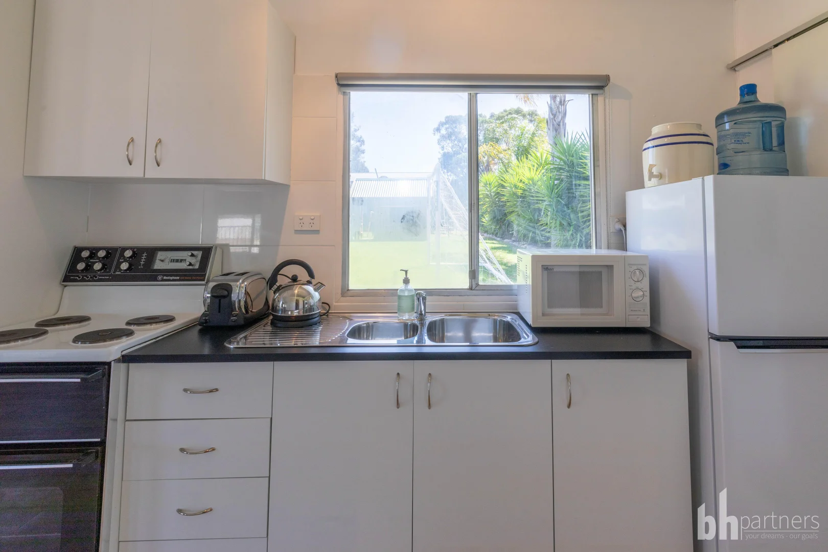 Additional image 3 of House 4 Mannum Holiday Village, Cowirra SA 5238