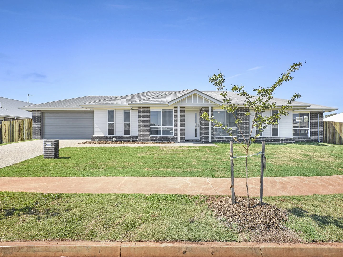 1 Pilgrim Street, Middle Ridge QLD 4350
