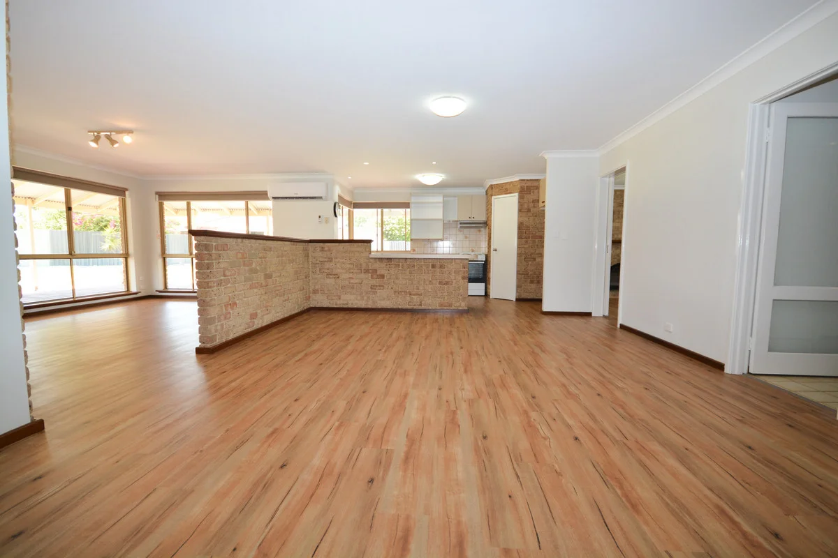 Additional image 13 of 6 Columbia Close, Halls Head WA 6210