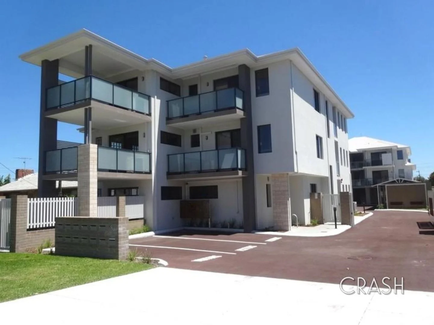 11/3 Beverley Road, Cloverdale WA 6105