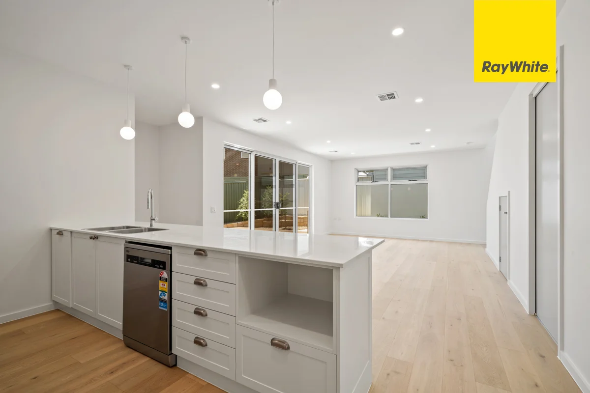 Additional image 6 of 2/35 Ainsworth Street, Mawson ACT 2607