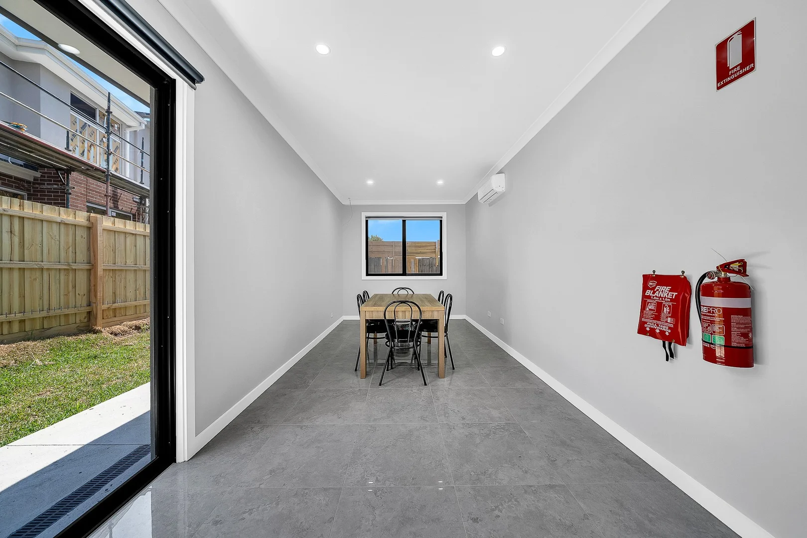 Additional image 8 of 3/118 Power Road, Doveton VIC 3177