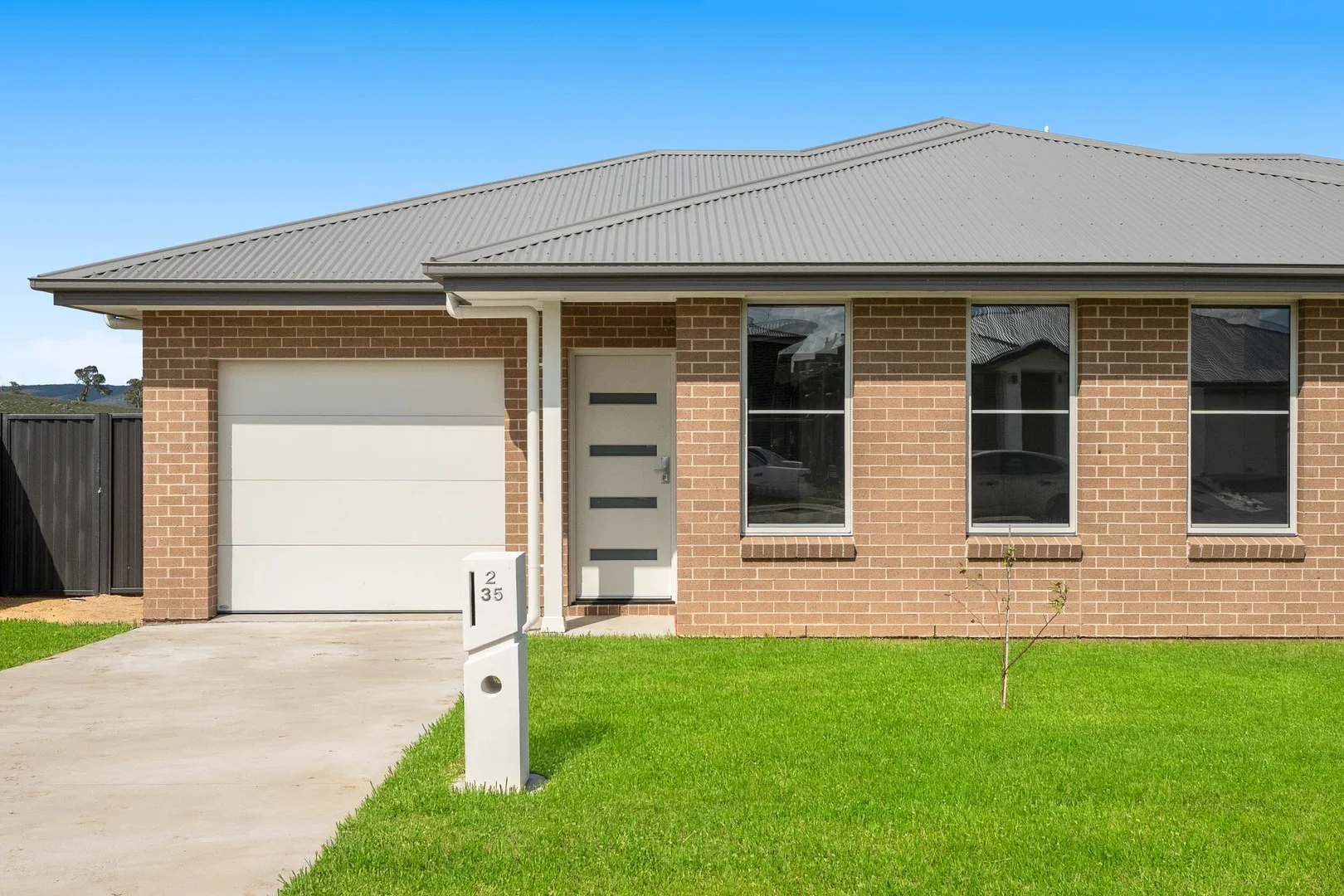 2/35 Indian Avenue, Goulburn NSW 2580