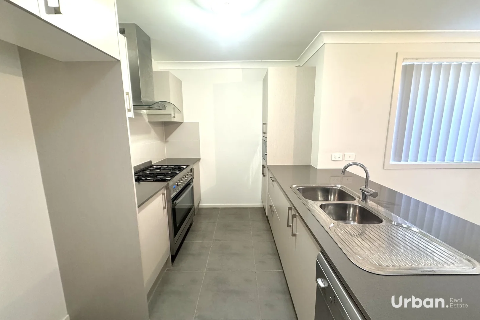 Additional image 4 of 34 Wiregrass Avenue, Denham Court NSW 2565