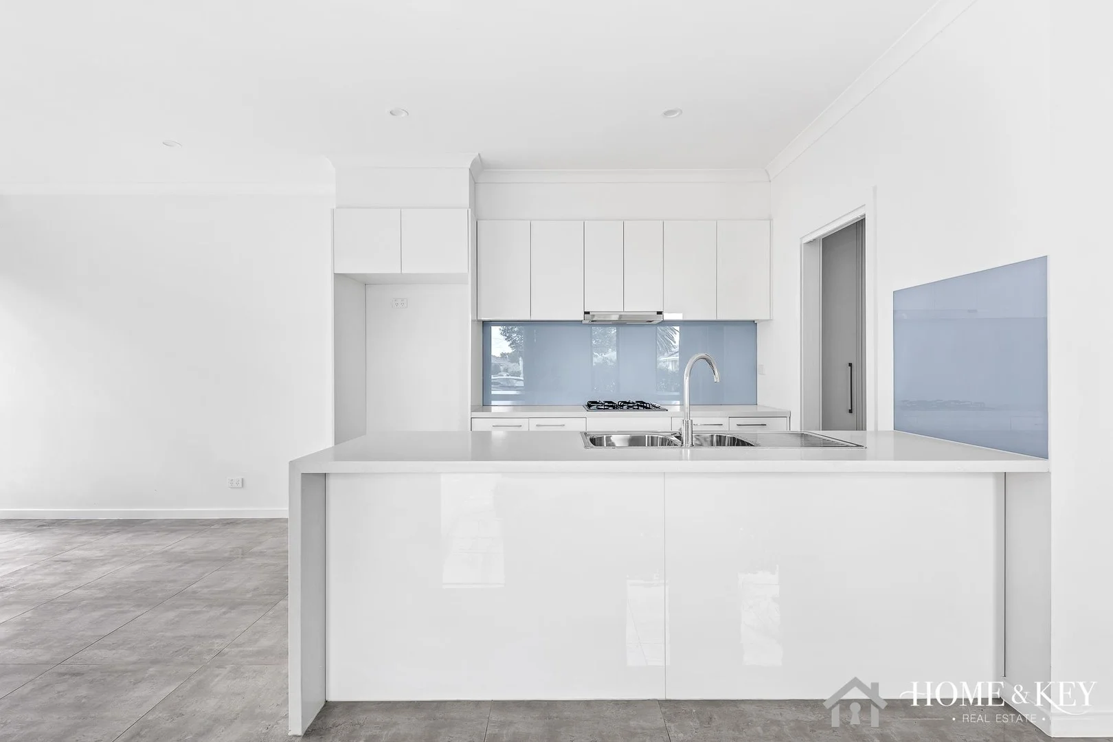 2/34 Spring Street, Thomastown VIC 3074