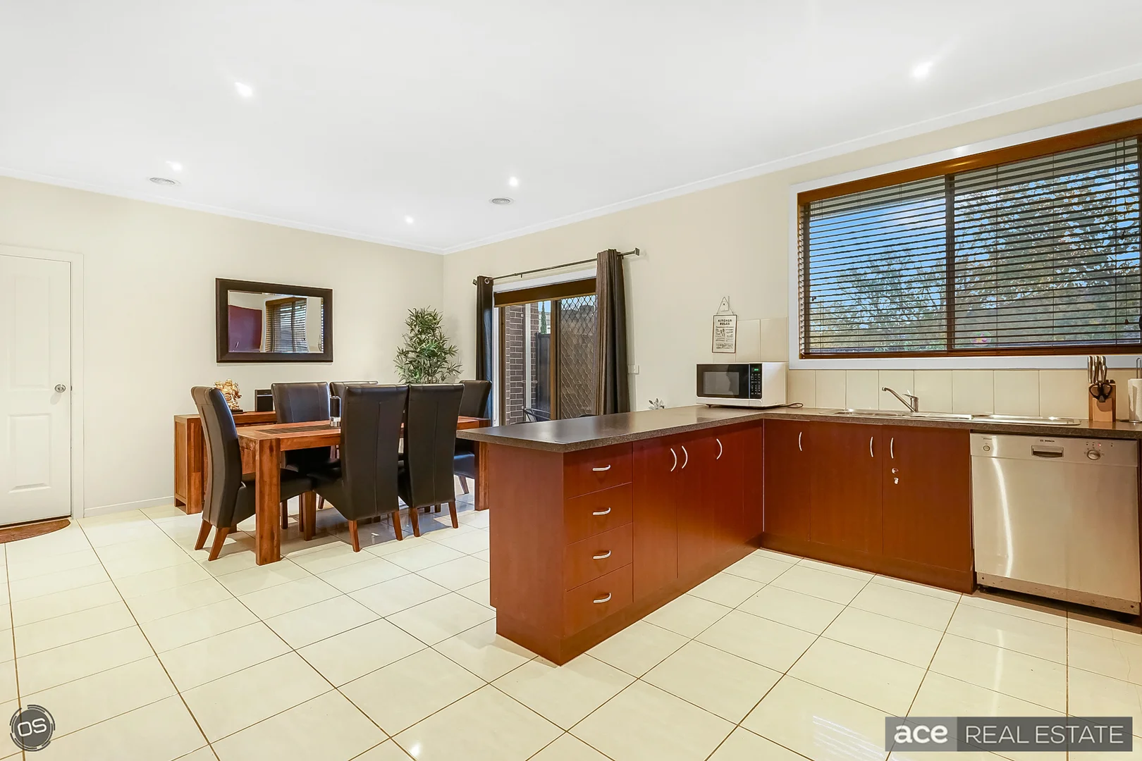 Additional image 3 of 37 Drysdale Cresent, Point Cook VIC 3030