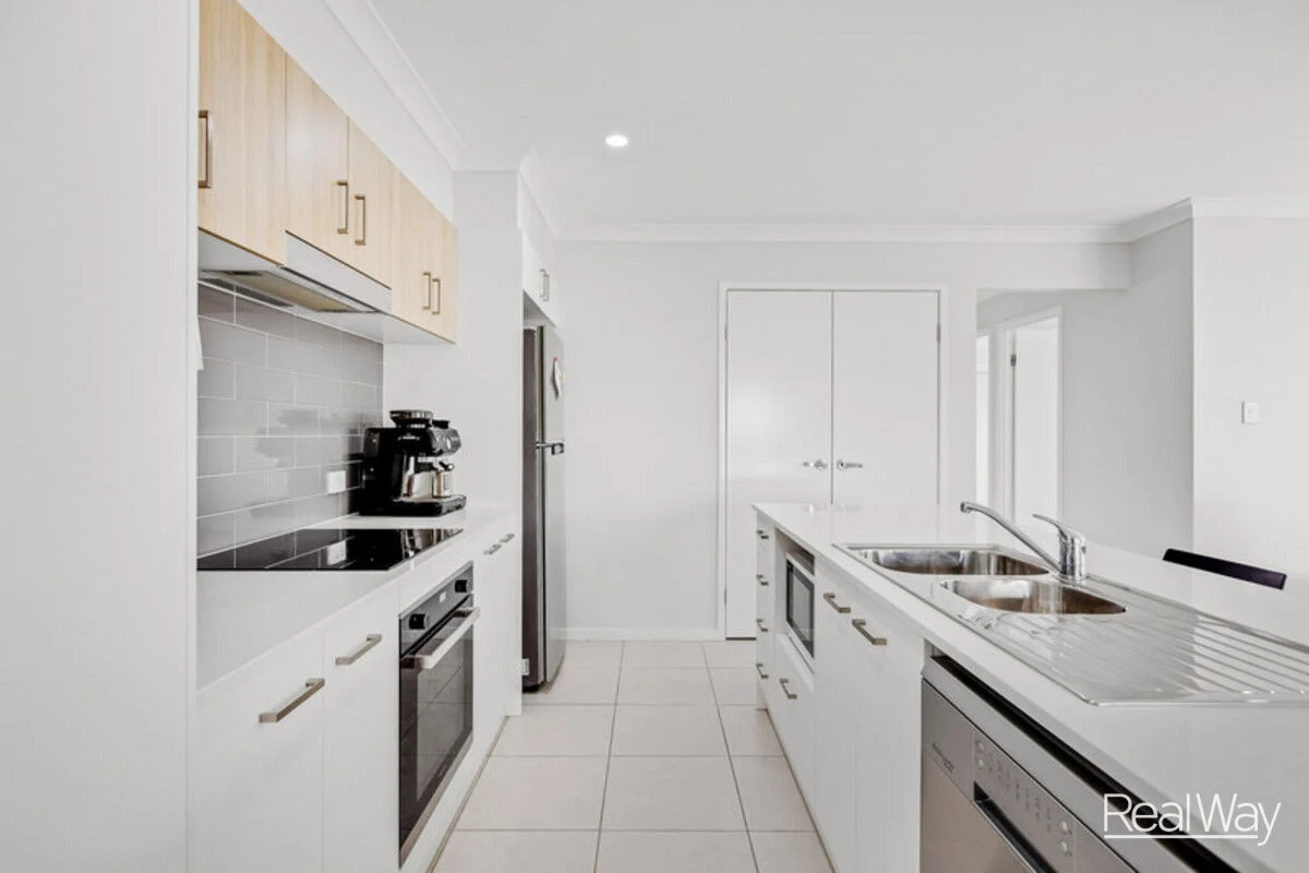 Additional image 3 of 2/4 Wolff Street, Cotswold Hills QLD 4350