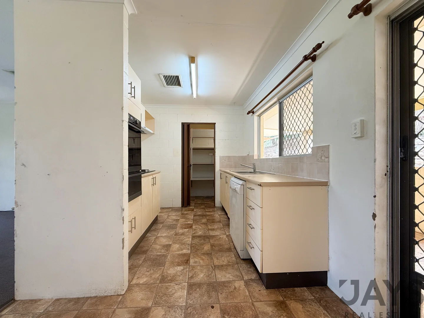 Additional image 5 of 140 Webb Street, Mount Isa QLD 4825