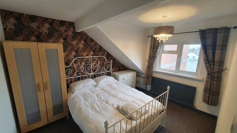 1 Bed Flat, Canton, CF5, N1 7GU photo 3
