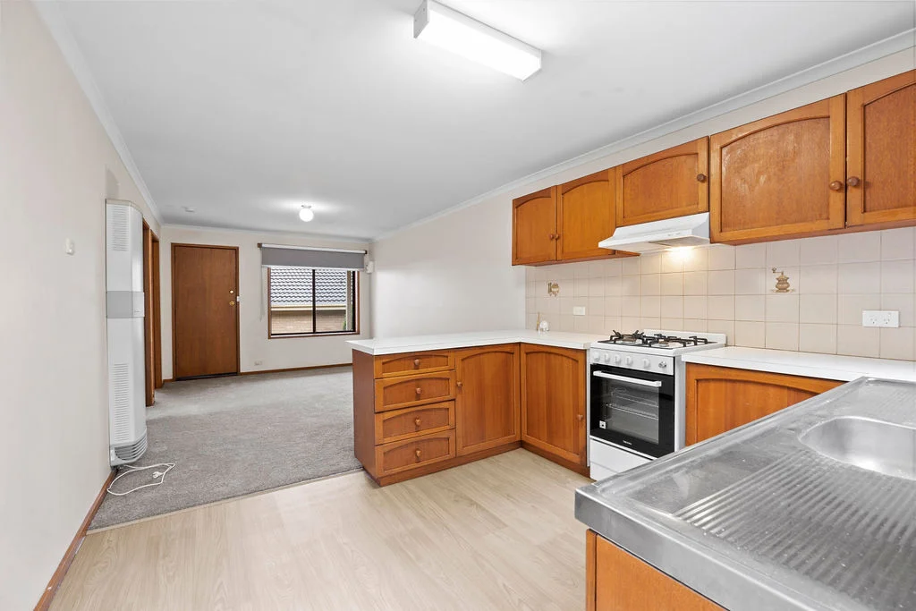 Additional image 4 of 3/6 Boyle Street, Golden Point VIC 3350
